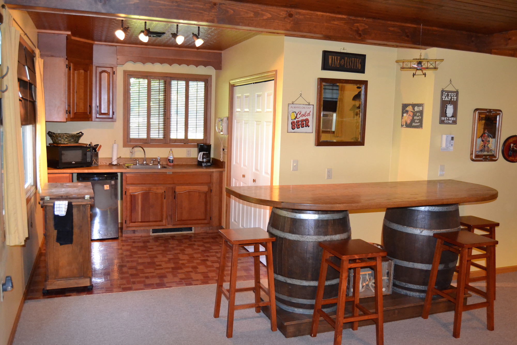 Game Cabin | Rustic River Retreats